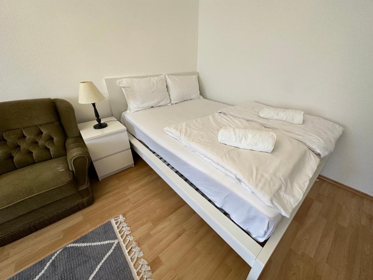 2 Rooms Flat With Balcony, Near Of Center Wien Eksteriør billede